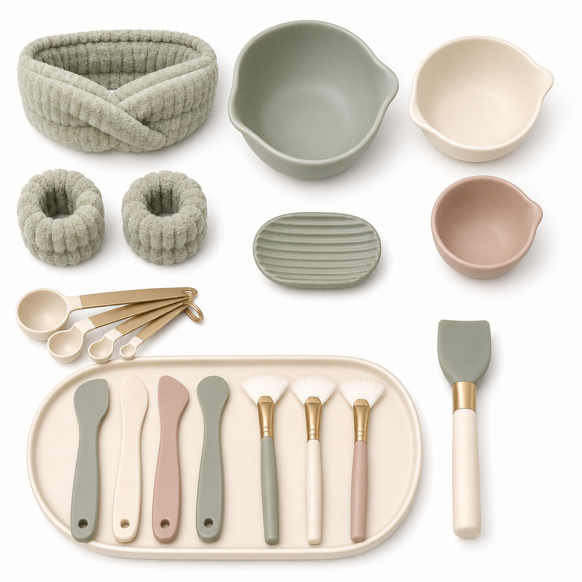22-Piece Facial Mask Mixing and Application Studio Set